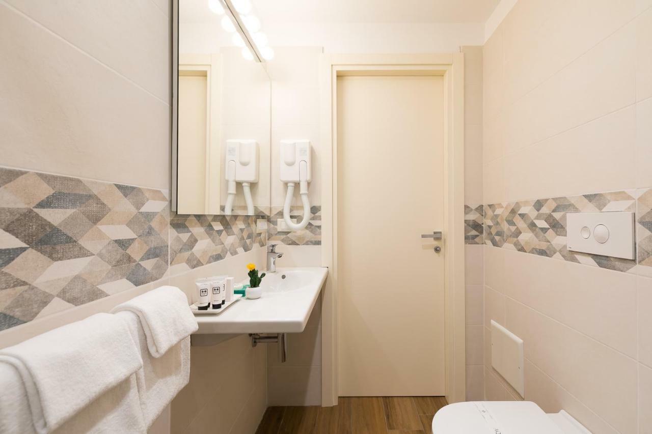Demetra Eco Guest House Roma Esterno foto