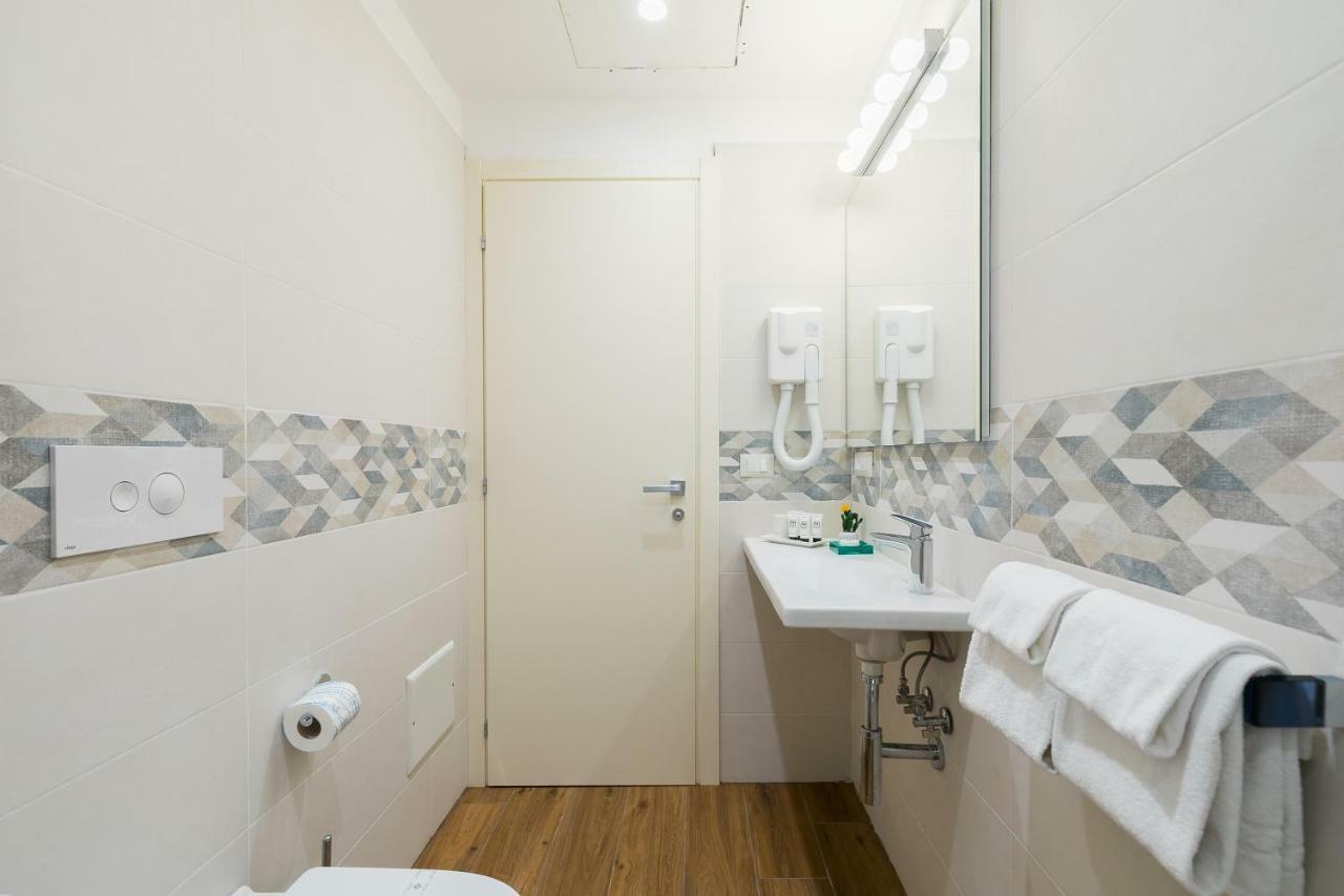 Demetra Eco Guest House Roma Esterno foto